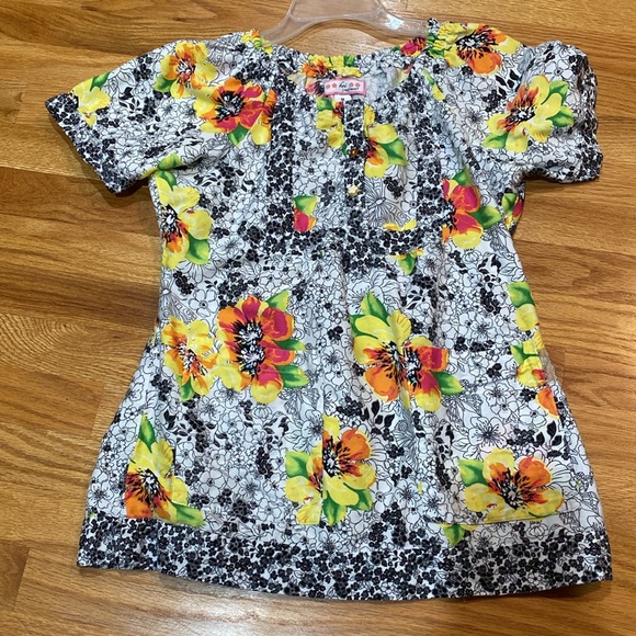 Koi by Kathy Peterson Scrub Top - Picture 7 of 9